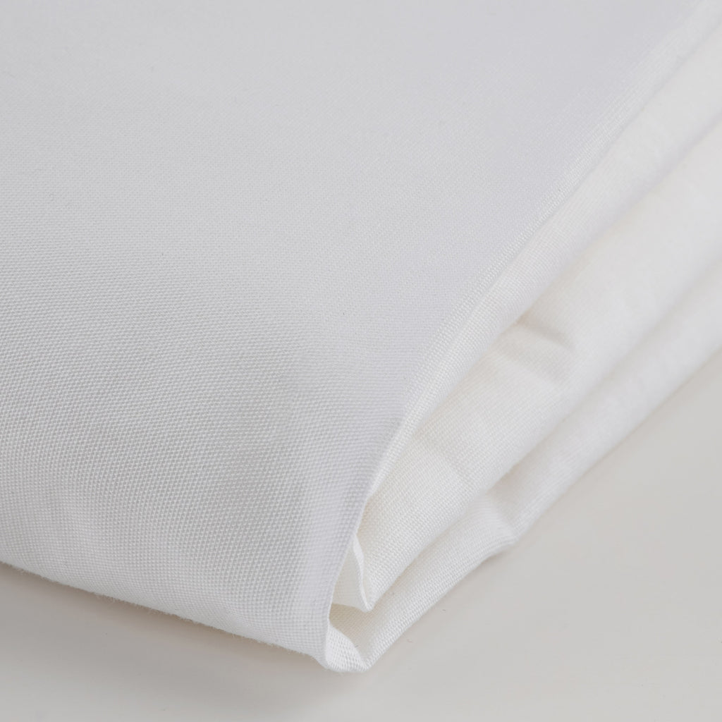 Inorien organik pamuk ekru rengi bebek çarşafı kumaş detayı