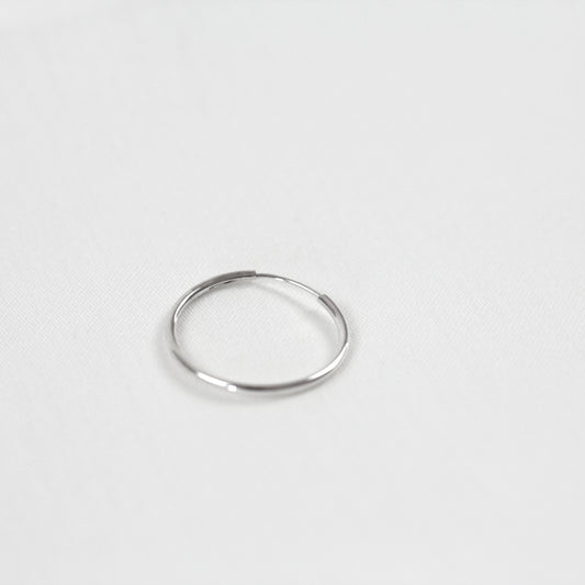 Minimal Gümüş Halka Küpe (18 mm)