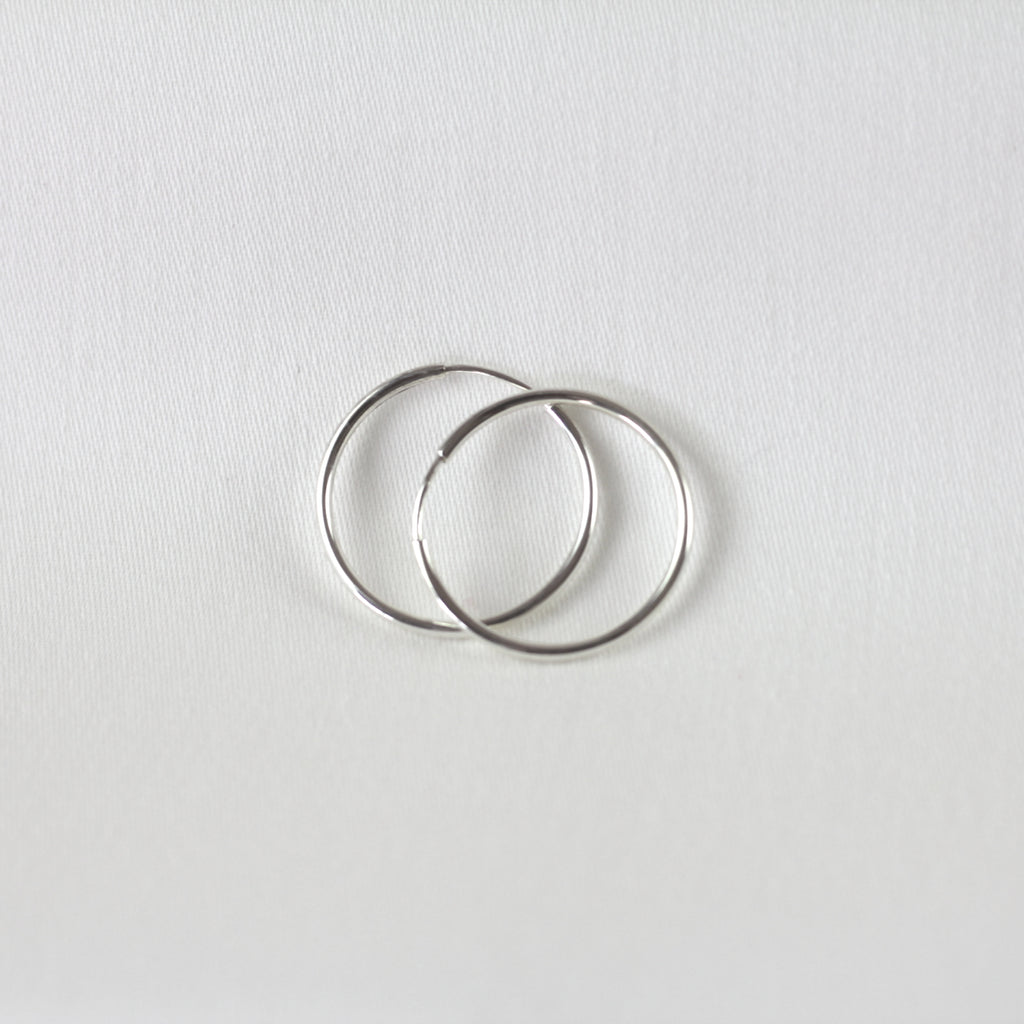 pontem 925 ayar 22 milimetre çapında klasik halka gümüş küpe