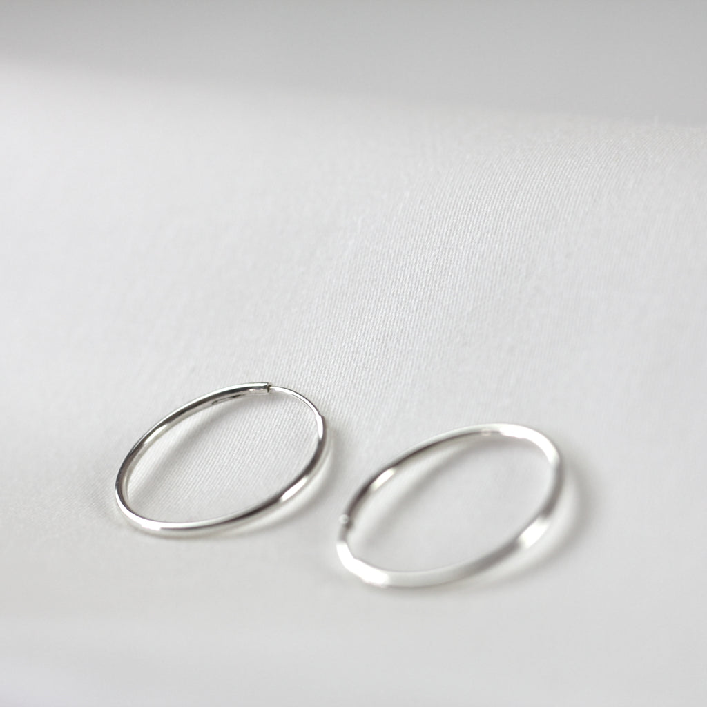 pontem 925 ayar 22 milimetre çapında klasik halka gümüş küpe