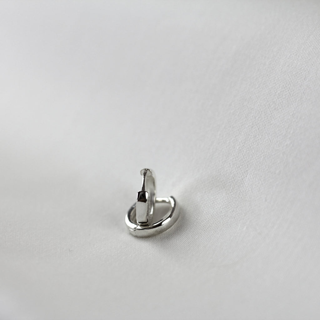 pontem markasının 925 ayar gümüş 12 milimetre çapında gümüş halka küpesi