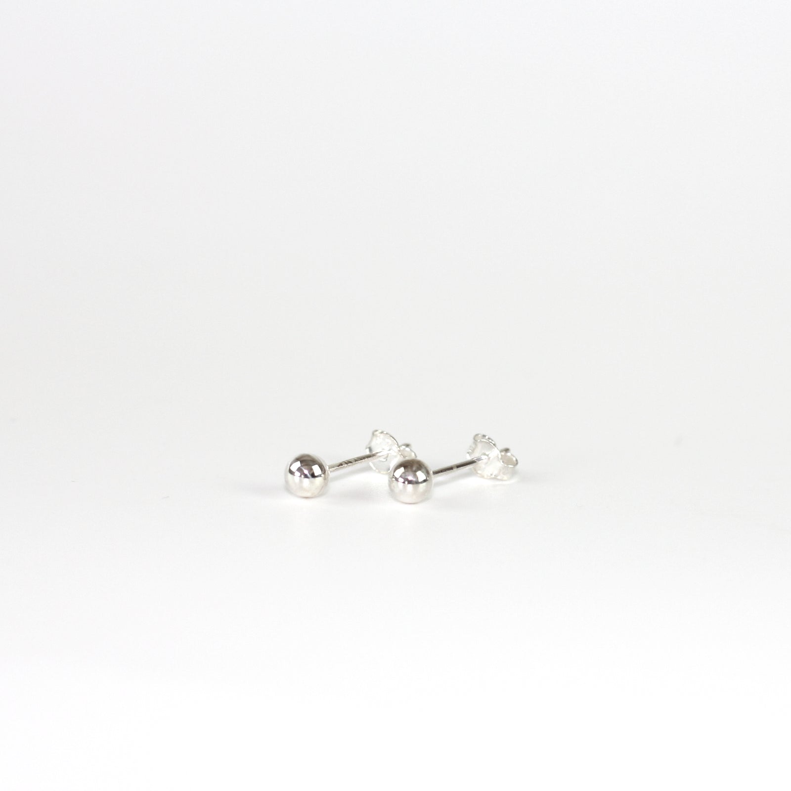 pontem 925 gümüş nokta küpe